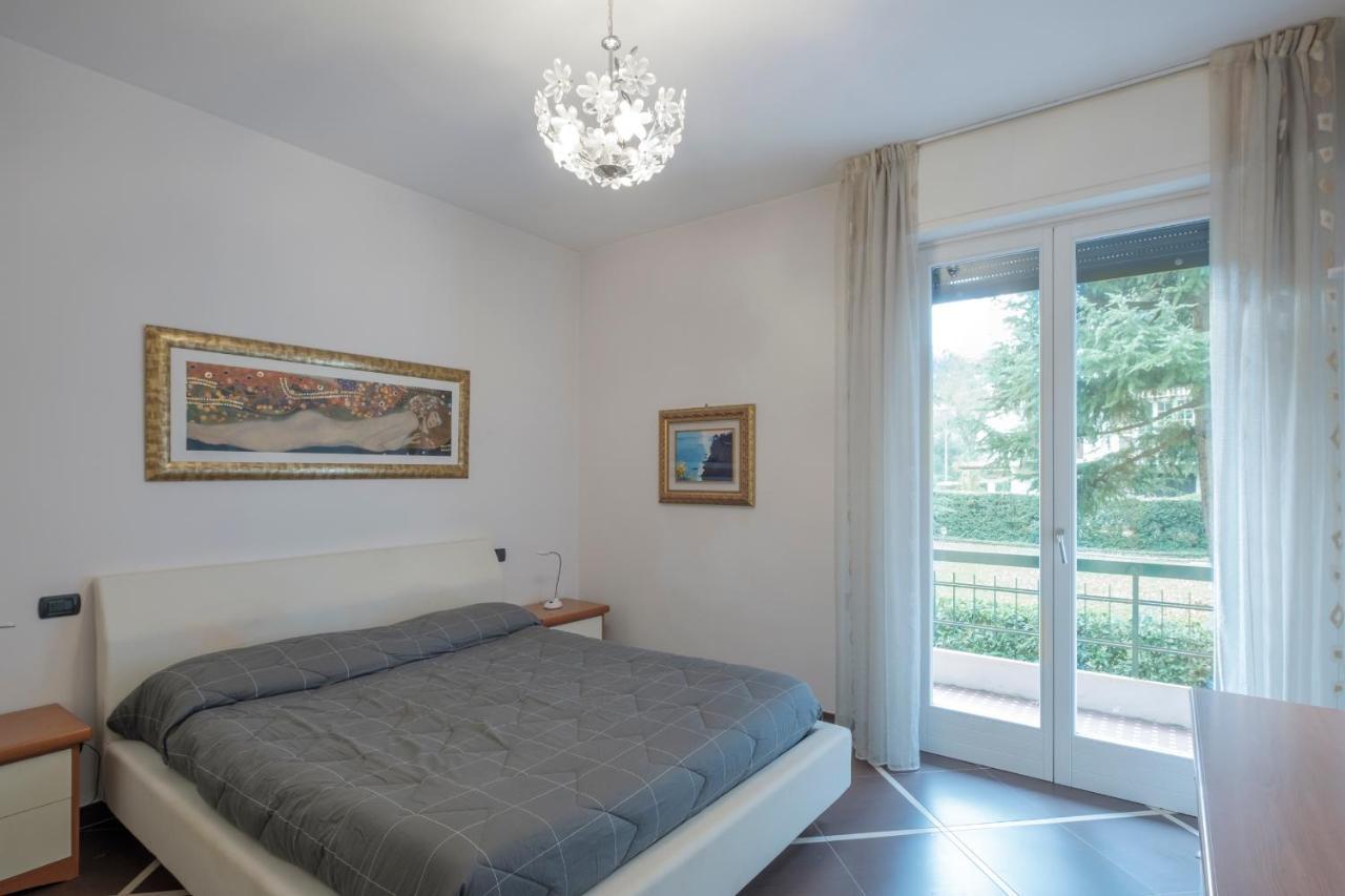 Aura Home Sirmione - 2 Bedrooms Apartment Eksteriør bilde