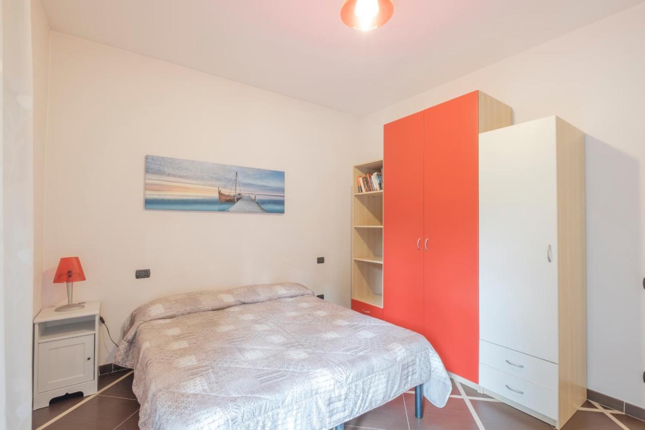 Aura Home Sirmione - 2 Bedrooms Apartment Eksteriør bilde
