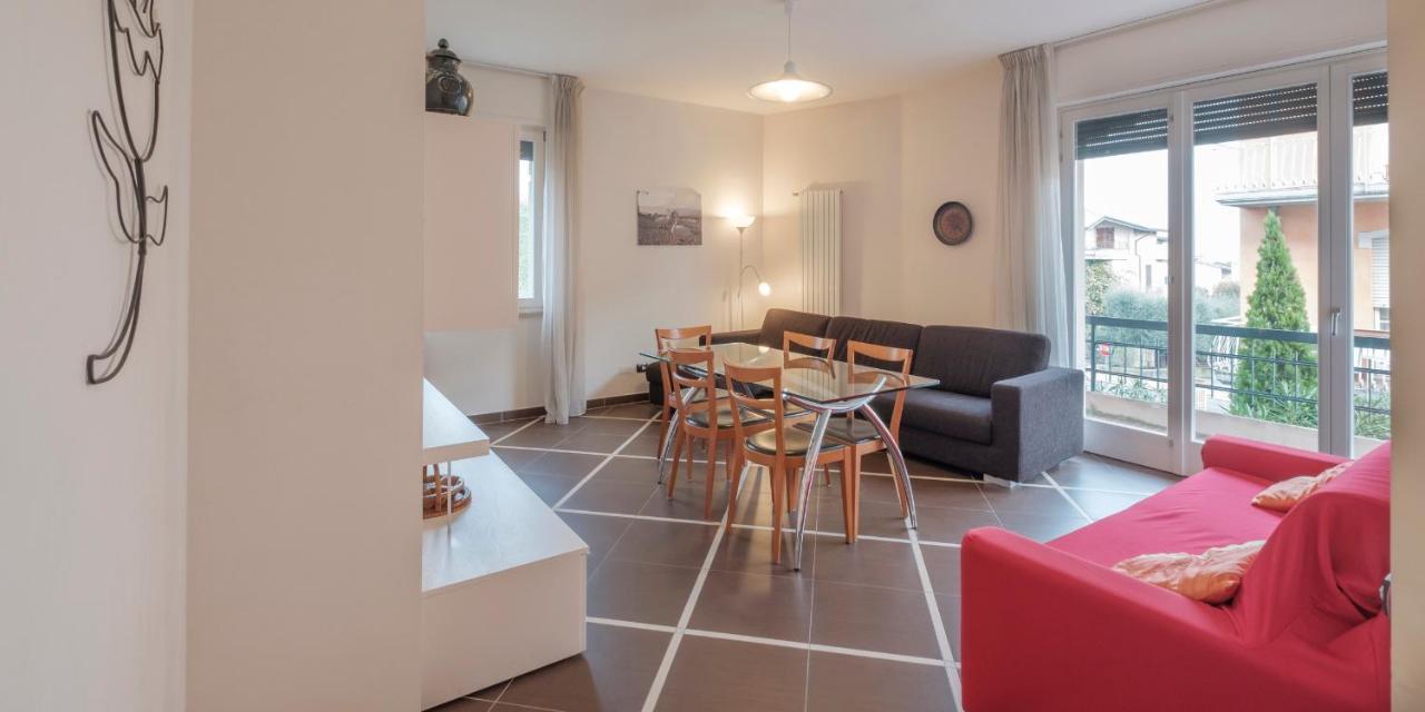 Aura Home Sirmione - 2 Bedrooms Apartment Eksteriør bilde